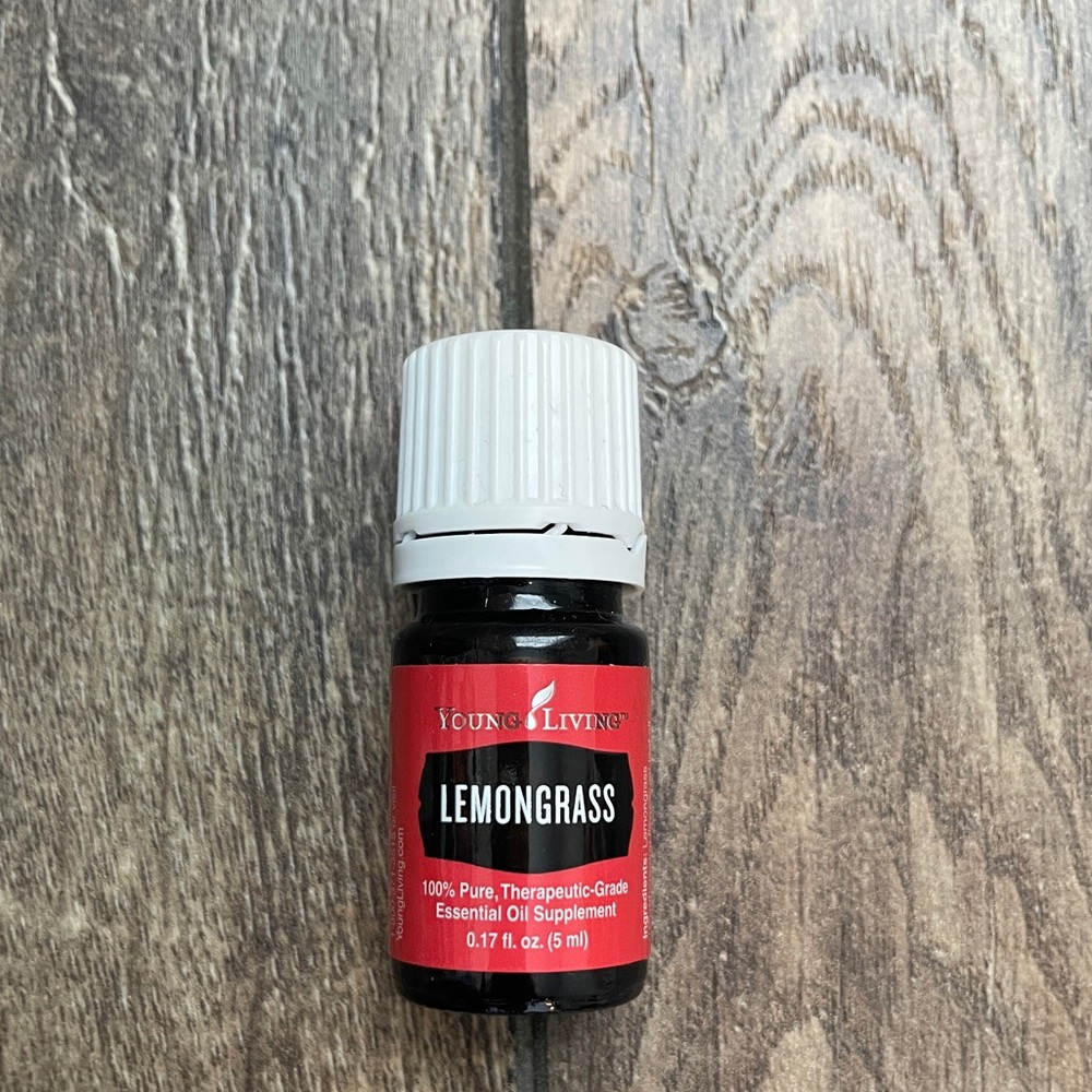 Lemongrass essential oil